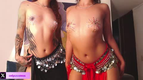 Snapshot of savanna_wallace chatting on February 16, 2025, 1:25 am Savannaredhair 33 Angelebony33 online show from February 16, 2025, 1:25 am