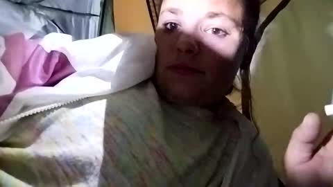 Snapshot of savannahjays chatting on December 16, 2025, 4:28 am savannahjays online show from December 16, 2025, 4:28 am