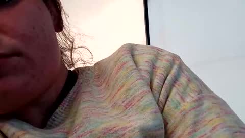 Snapshot of savannahjays chatting on January 5, 2026, 9:29 pm savannahjays online show from January 5, 2026, 9:29 pm