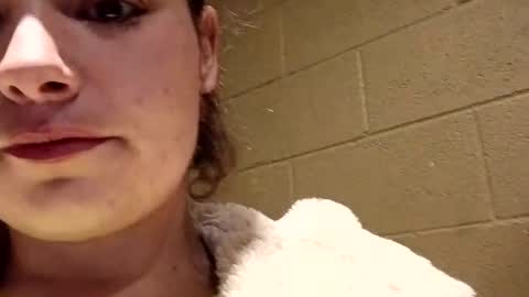 Snapshot of savannahjays chatting on January 12, 2026, 6:02 pm savannahjays online show from January 12, 2026, 6:02 pm