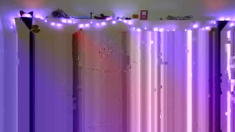 Snapshot of savannahsky352 chatting on February 2, 2026, 8:57 am Myles Deep Savannah Sky online show from February 2, 2026, 8:57 am