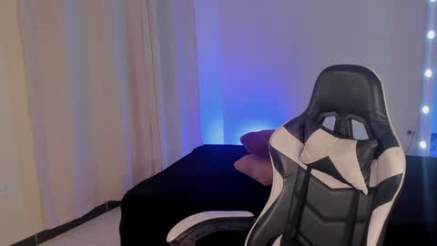 Snapshot of savannahwildee chatting on January 28, 2025, 11:07 pm Savannahwildee online show from January 28, 2025, 11:07 pm