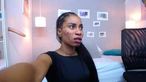 savory_pussy18 online show from February 28, 2025, 3:37 am