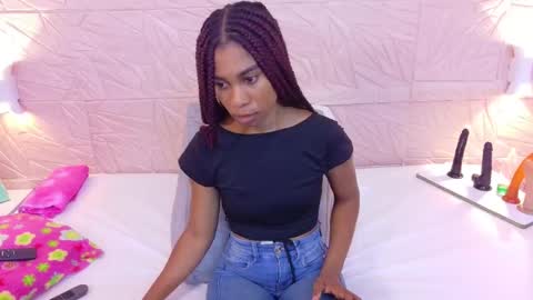 savory_pussy18 online show from September 10, 2025, 2:17 pm