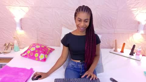 savory_pussy18 online show from September 22, 2025, 2:41 pm