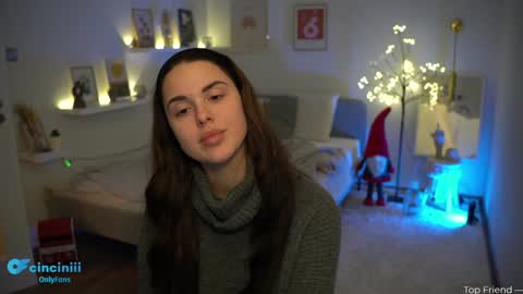 Naomi online show from December 8, 2024, 7:32 pm