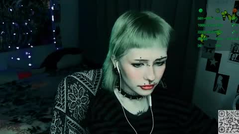Snapshot of say_mary chatting on March 30, 2026, 11:17 pm pronoun she. name Mary. age 21. online show from March 30, 2026, 11:17 pm