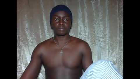 Snapshot of saylich chatting on April 16, 2026, 8:48 am saylich online show from April 16, 2026, 8:48 am