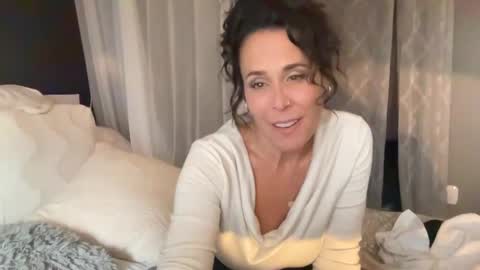 Snapshot of sayplsgdgrl chatting on February 26, 2025, 11:26 pm Good Girls Say Please...and Thank You online show from February 26, 2025, 11:26 pm