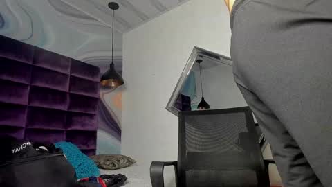 sebastian   muscleman  daddy   the better  latin  lover   online show from February 8, 2025, 4:36 pm