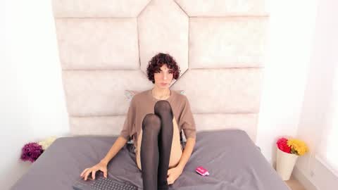 scaarlett_22 online show from October 12, 2025, 5:34 pm