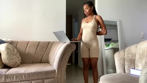 Snapshot of scarle222421 chatting on January 3, 2025, 6:14 pm scarle222421 online show from January 3, 2025, 6:14 pm