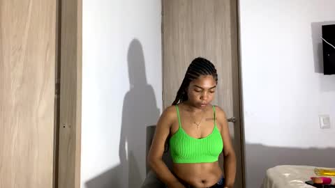 Snapshot of scarle222421 chatting on January 6, 2025, 2:37 am scarle222421 online show from January 6, 2025, 2:37 am