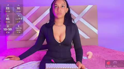 scarleett_ebony online show from November 8, 2025, 7:45 pm