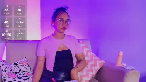 scarleett_ebony online show from November 10, 2025, 7:35 pm