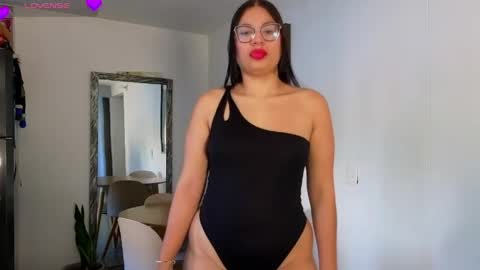 Scarlet online show from May 28, 2026, 12:35 pm