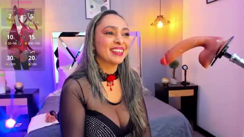 scarlet__69 online show from May 12, 2026, 3:47 am
