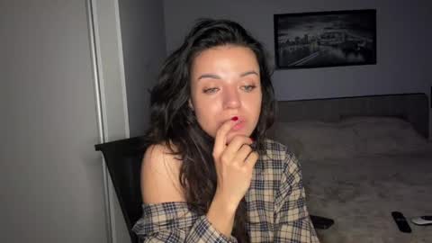 Sophie online show from May 30, 2026, 7:16 am