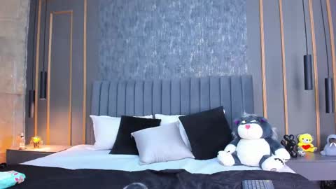 Snapshot of scarlet_evans1 chatting on October 9, 2025, 9:13 pm Maria online show from October 9, 2025, 9:13 pm