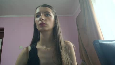 Scarlet online show from May 18, 2026, 8:53 am