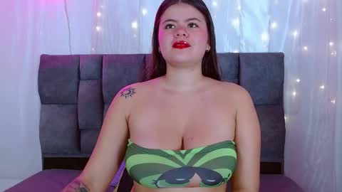 Snapshot of scarlet_sexy12 chatting on June 3, 2026, 3:39 pm scarlet_sexy12 online show from June 3, 2026, 3:39 pm
