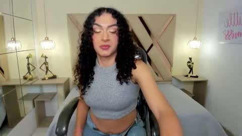 scarlet online show from January 14, 2026, 3:01 am