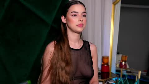 Scarlet online show from April 11, 2026, 2:05 am