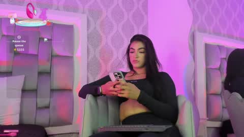              online show from May 18, 2026, 7:41 pm