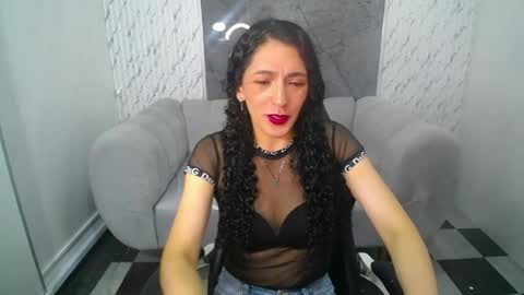 Snapshot of scarleth_b chatting on May 28, 2026, 7:55 pm scarleth_b online show from May 28, 2026, 7:55 pm