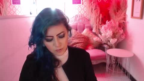 Snapshot of scarleth_bluee chatting on January 19, 2026, 2:59 am Scarleth online show from January 19, 2026, 2:59 am