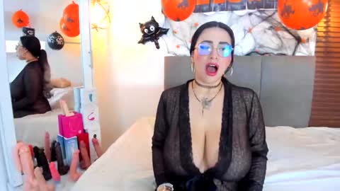 Snapshot of scarleth_swann chatting on November 2, 2025, 11:23 am scarleth online show from November 2, 2025, 11:23 am