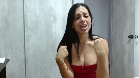  Scarleth  online show from January 9, 2025, 9:05 pm