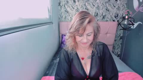 S C A R L E T online show from January 14, 2025, 2:53 pm