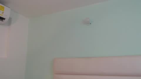 Snapshot of scarletlevis chatting on March 2, 2026, 11:17 am scarlet online show from March 2, 2026, 11:17 am