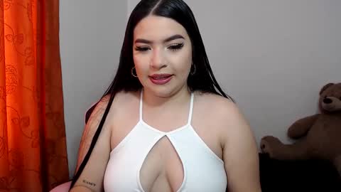 Snapshot of scarletlux_ chatting on February 24, 2026, 6:50 pm Scarlet online show from February 24, 2026, 6:50 pm