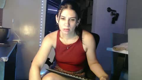 Snapshot of scarletmoons chatting on March 14, 2026, 5:24 am scarletmoons online show from March 14, 2026, 5:24 am