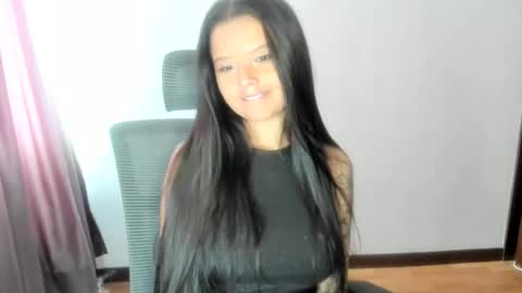 Snapshot of scarletrosee27 chatting on June 30, 2026, 12:39 pm scarletrosee27 online show from June 30, 2026, 12:39 pm