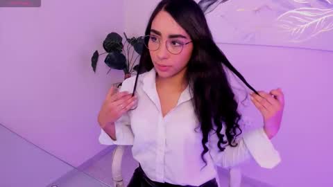 Snapshot of scarlett25__ chatting on February 7, 2026, 12:42 pm Scarlett online show from February 7, 2026, 12:42 pm