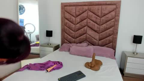 scarlett__noir online show from March 12, 2026, 8:26 pm