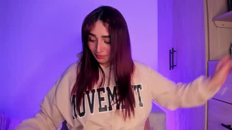 SCARLETT COLLINS online show from January 7, 2026, 4:37 am