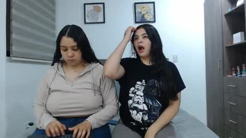Scarlett and Jazmin online show from June 9, 2026, 9:43 am