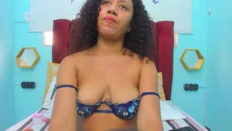scarlett_fox20 online show from January 9, 2026, 4:10 pm