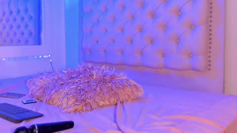 Snapshot of scarlett_grand chatting on March 8, 2025, 8:35 pm Scarlett Grand online show from March 8, 2025, 8:35 pm