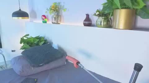 Snapshot of scarlett_grey_1 chatting on February 15, 2026, 7:51 am Scarlett online show from February 15, 2026, 7:51 am