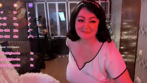Snapshot of scarlett_ohara_1861 chatting on December 13, 2024, 5:32 pm Scarlett online show from December 13, 2024, 5:32 pm