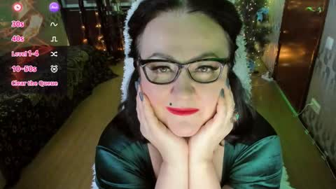 Snapshot of scarlett_ohara_1861 chatting on December 20, 2024, 9:39 pm Scarlett online show from December 20, 2024, 9:39 pm