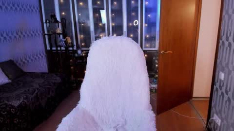 Snapshot of scarlett_ohara_1861 chatting on January 16, 2025, 11:48 pm Scarlett online show from January 16, 2025, 11:48 pm