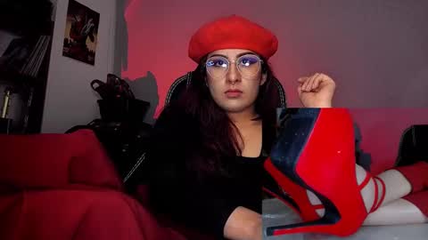 Snapshot of scarlett_sen chatting on September 20, 2025, 3:13 pm Mistress Scarlett online show from September 20, 2025, 3:13 pm