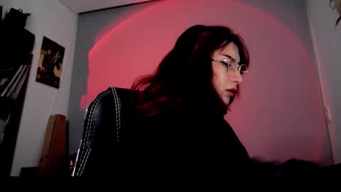 Snapshot of scarlett_sen chatting on October 20, 2025, 2:17 pm Mistress Scarlett online show from October 20, 2025, 2:17 pm
