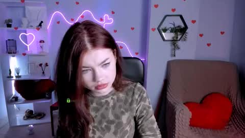 Snapshot of scarlett_silence_ chatting on February 15, 2026, 10:14 am Scarlett online show from February 15, 2026, 10:14 am